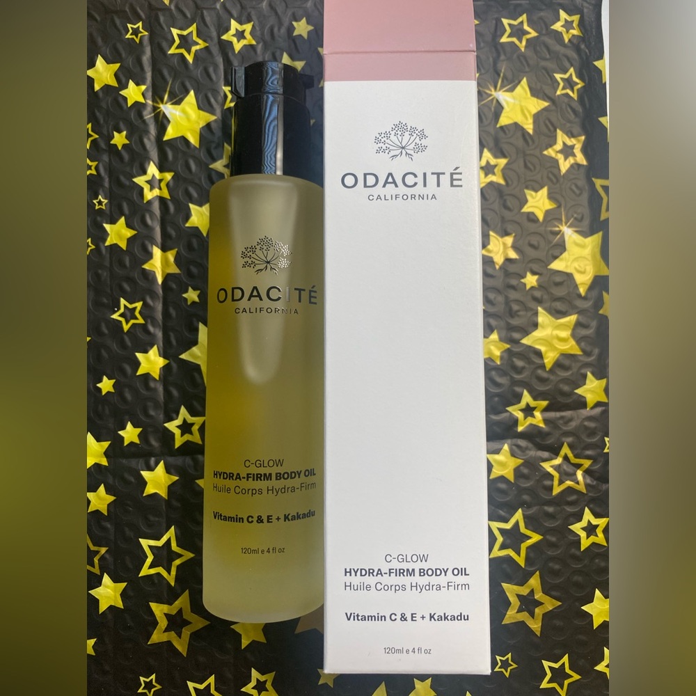 Odacite C-GLOW Hydra Firm Body Oil Vitamin C new in box